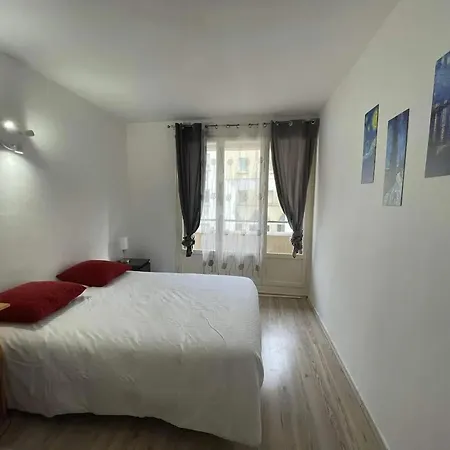 Confortable Dans Le Centre De 64 M² Parking Inclus